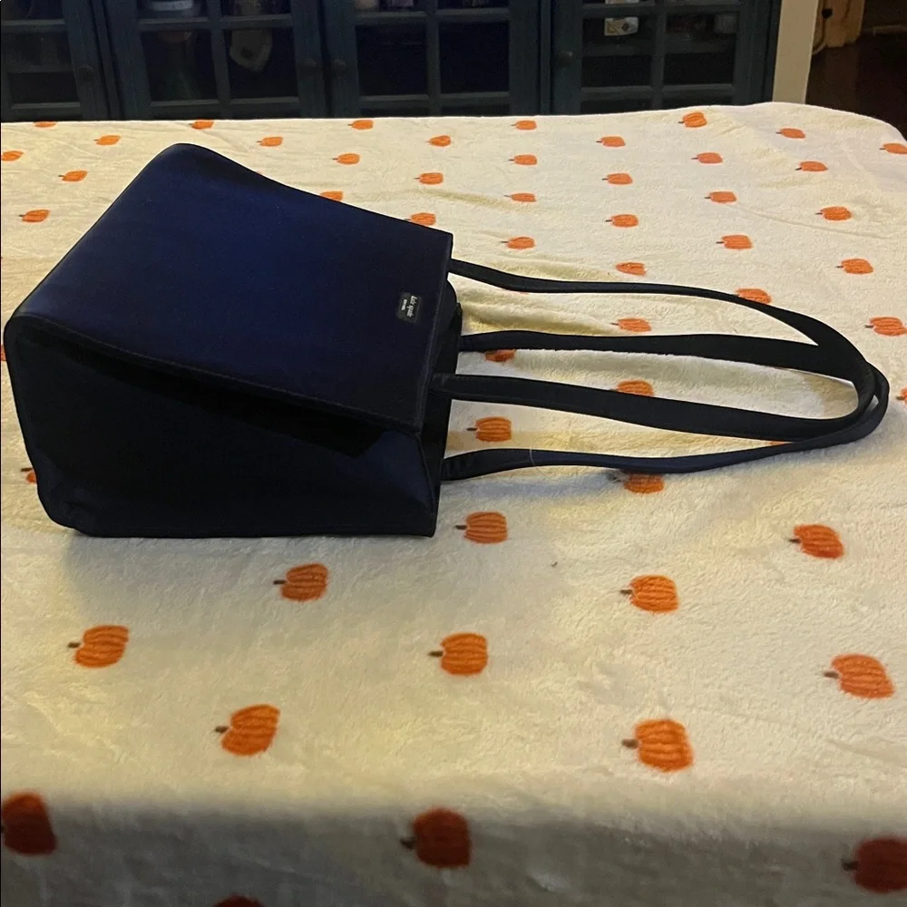 Vintage Kate Spade Sam shoulder Bag in Midnight Navy - Picture 5 of 5